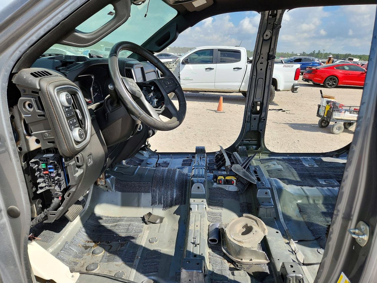 GMC SIERRA 1500 2020 — 8