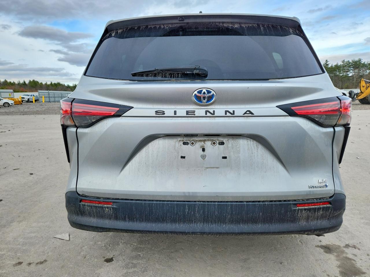 TOYOTA SIENNA 2021 — 7