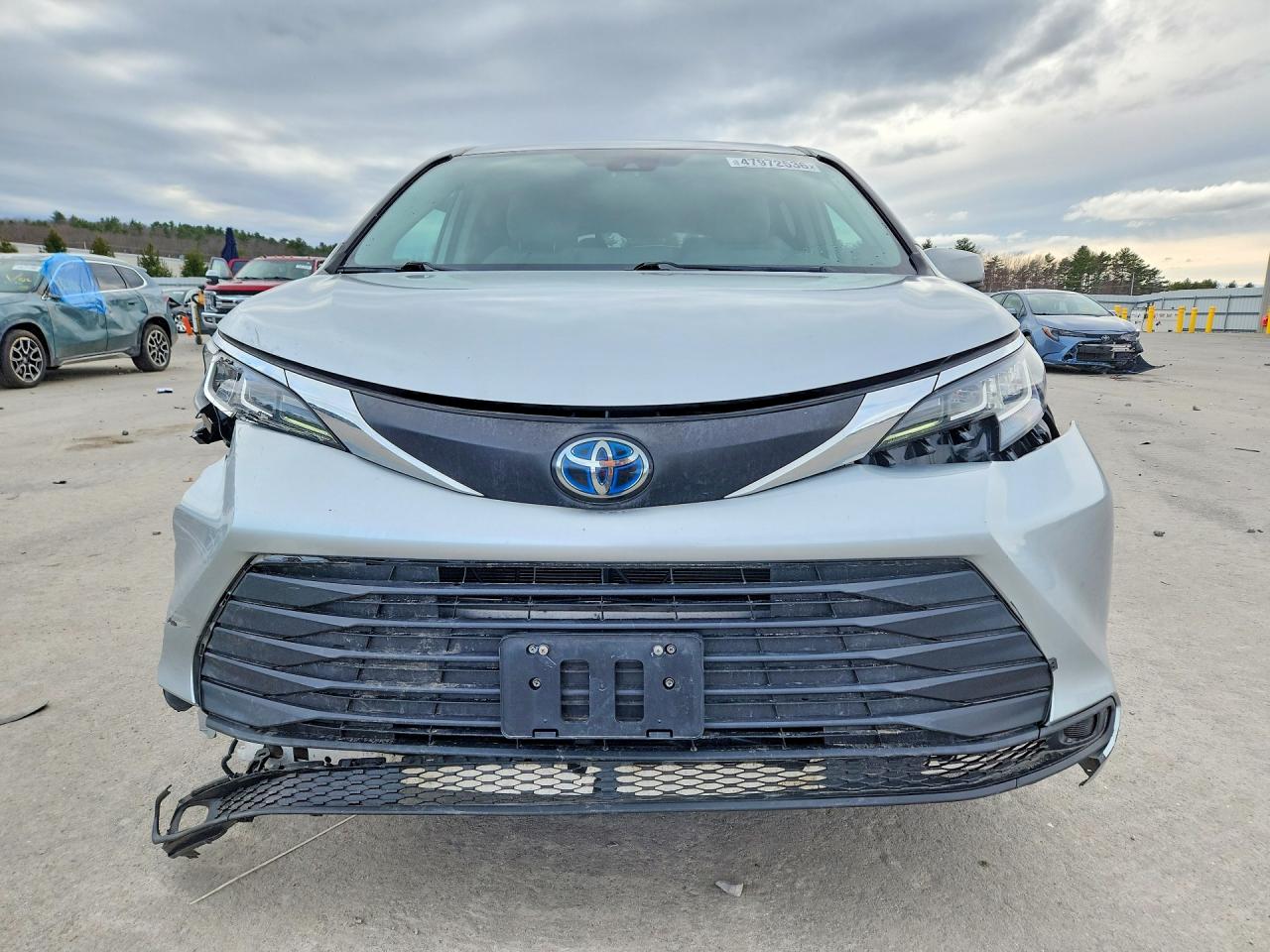 TOYOTA SIENNA 2021 — 6