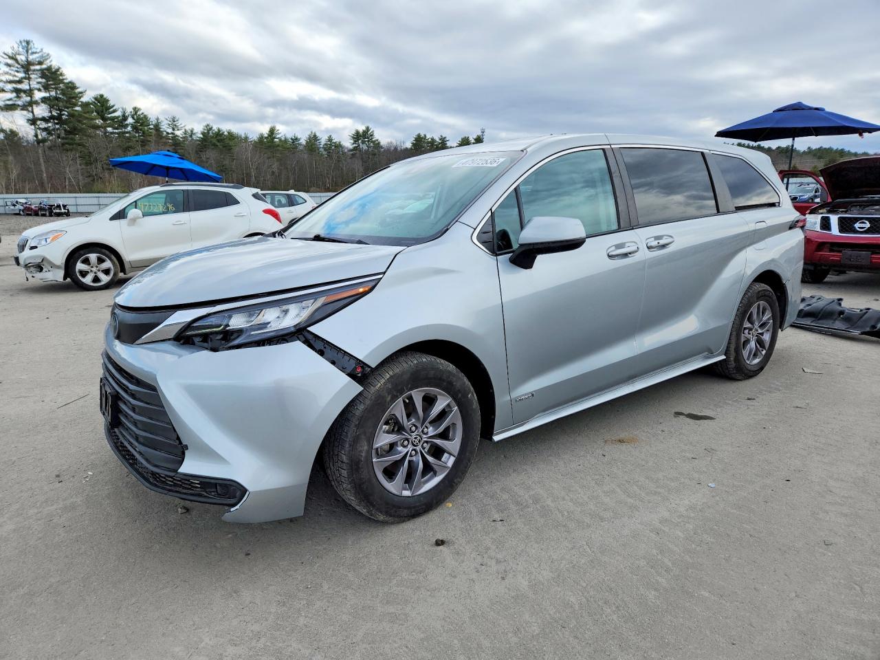 TOYOTA SIENNA 2021 — 2