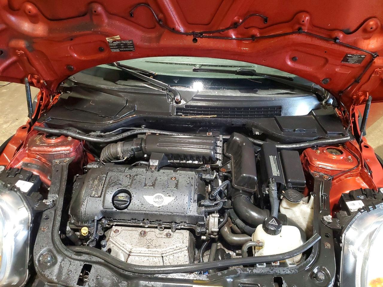 MINI COOPER 2011 — 12