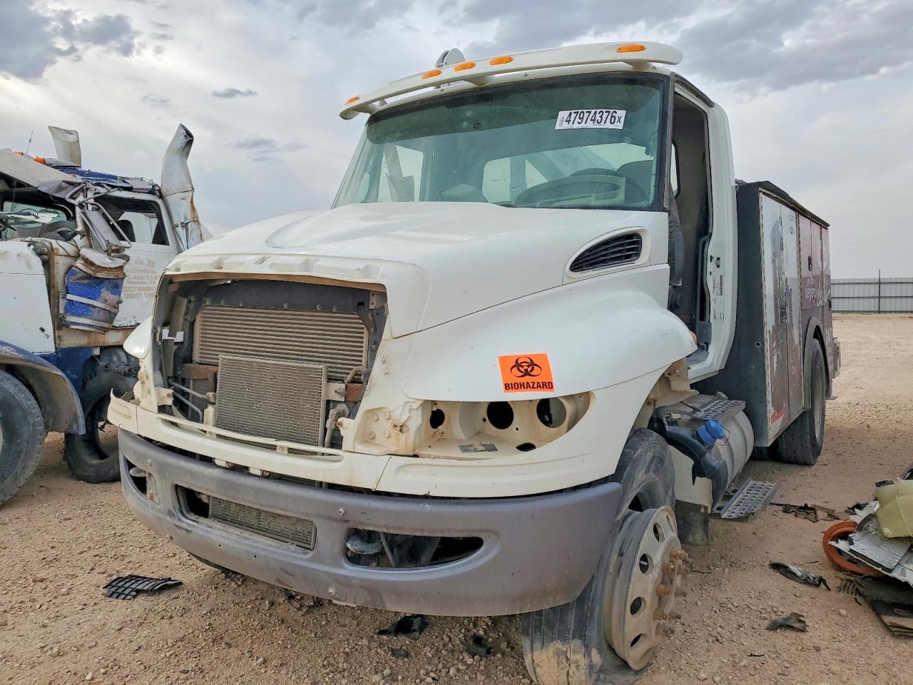 INTERNATIONAL 4000 2018 — 3