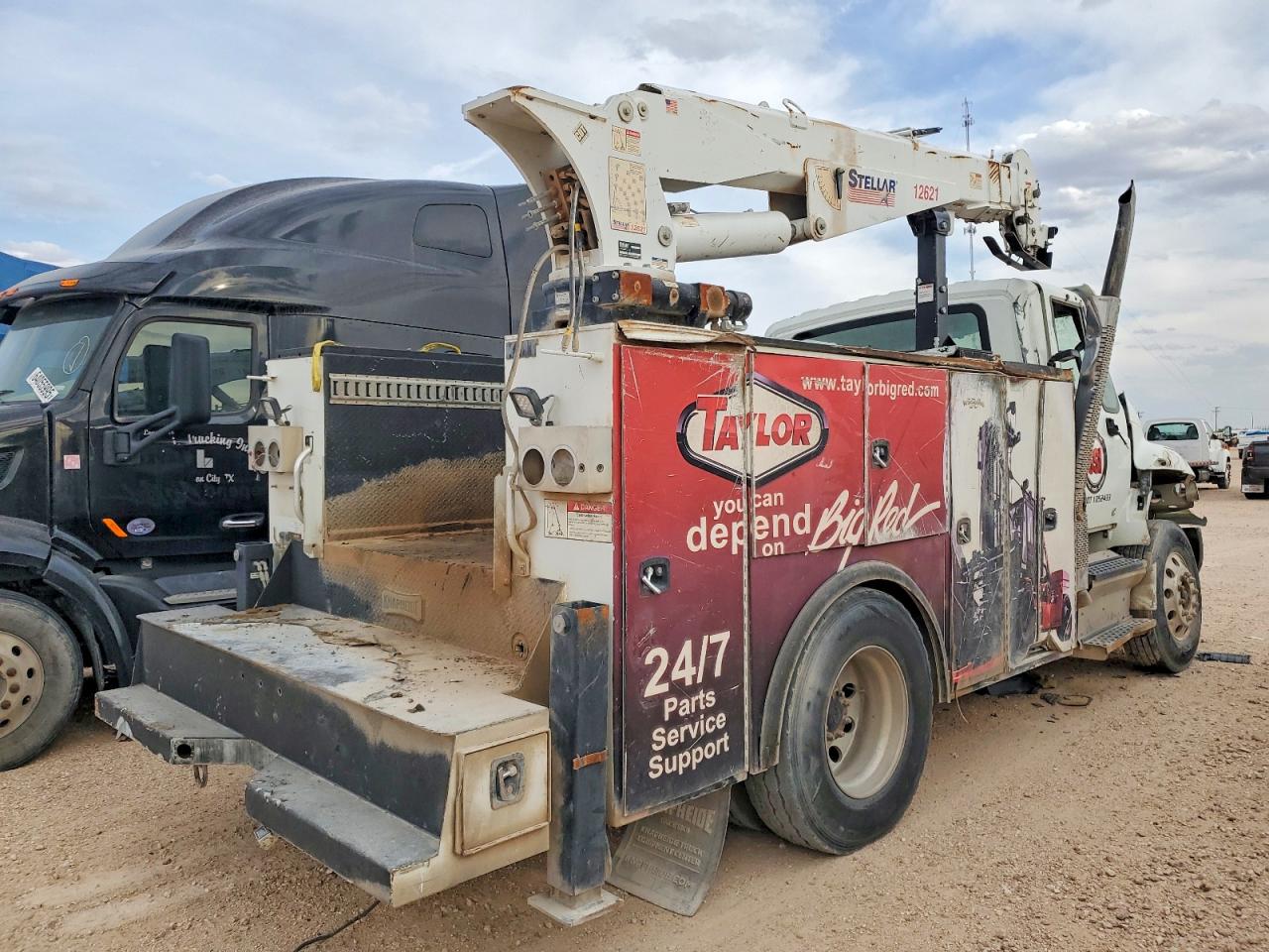 INTERNATIONAL 4000 2018 — 5