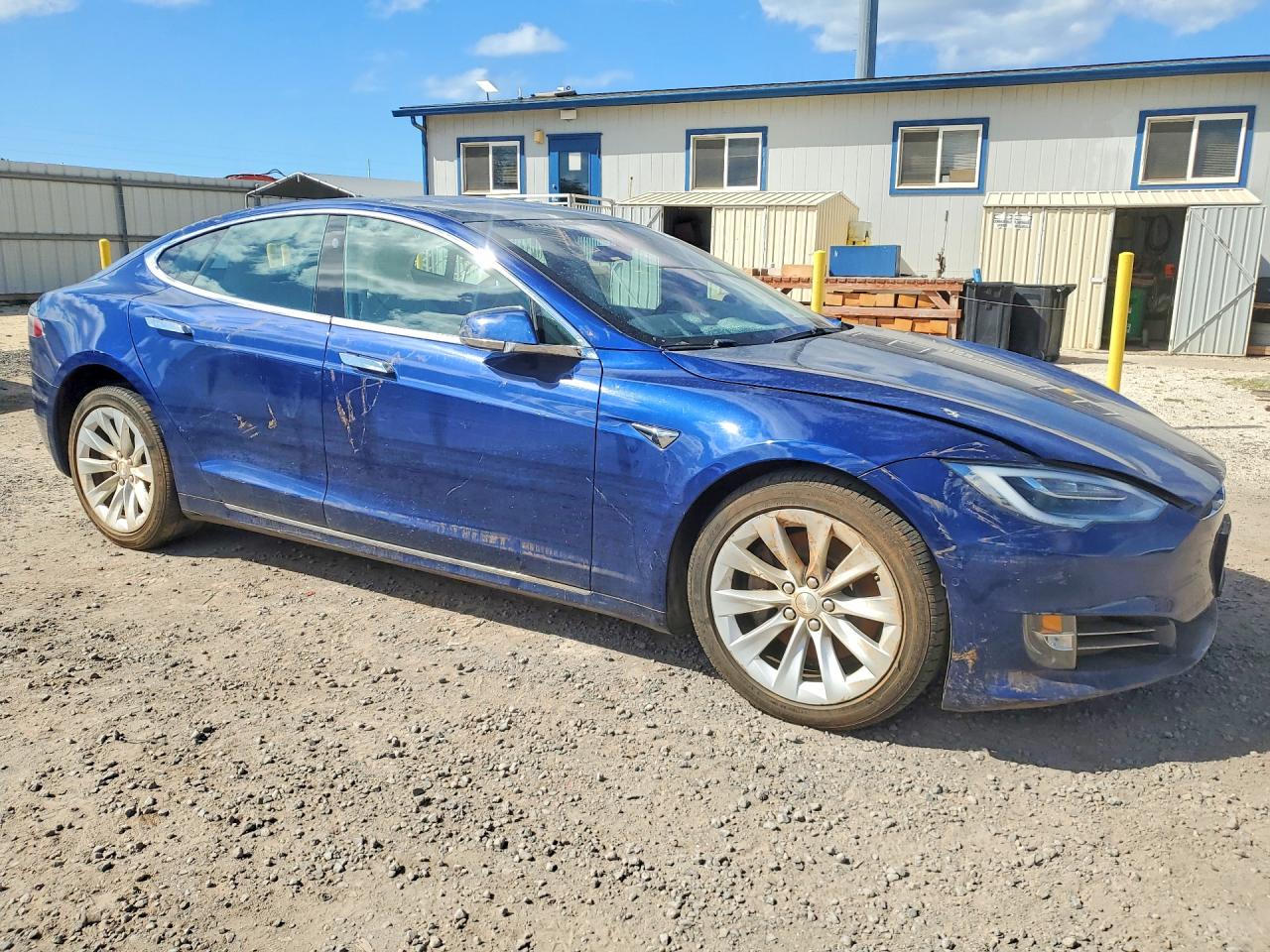 TESLA MODEL S 2018 — 5