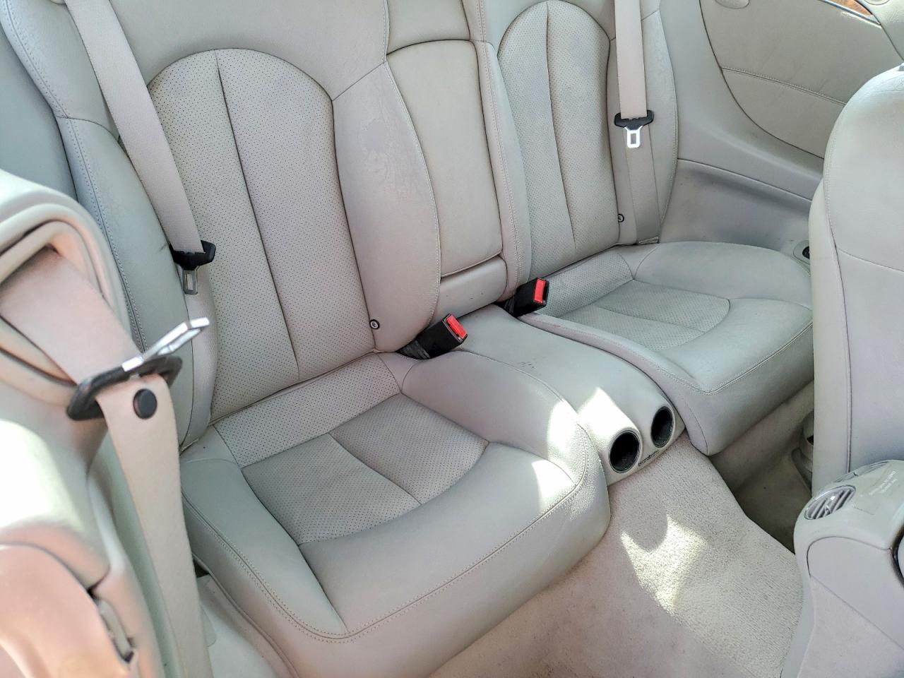 MERCEDES-BENZ CLK 2005 — 11