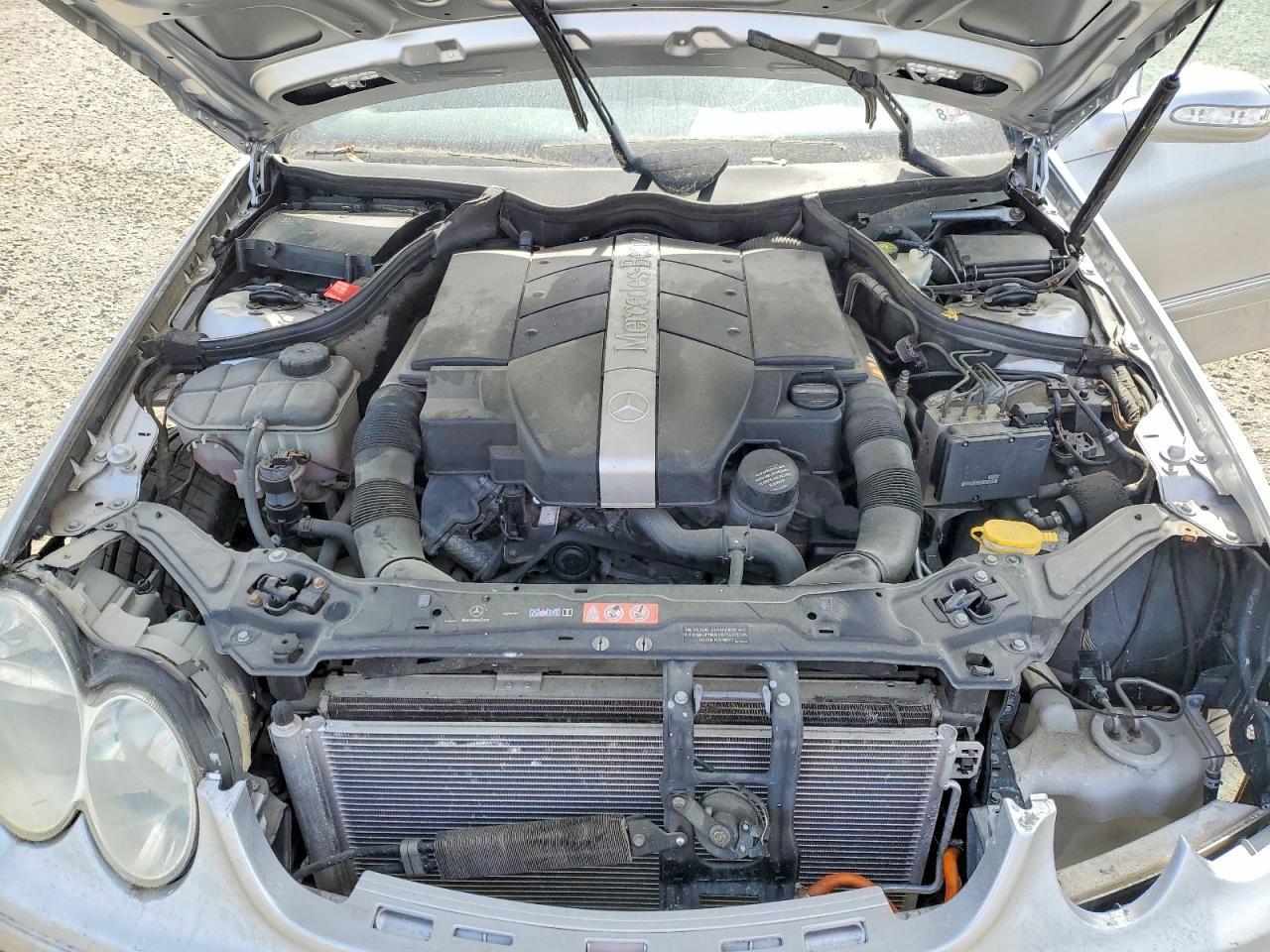 MERCEDES-BENZ CLK 2005 — 12