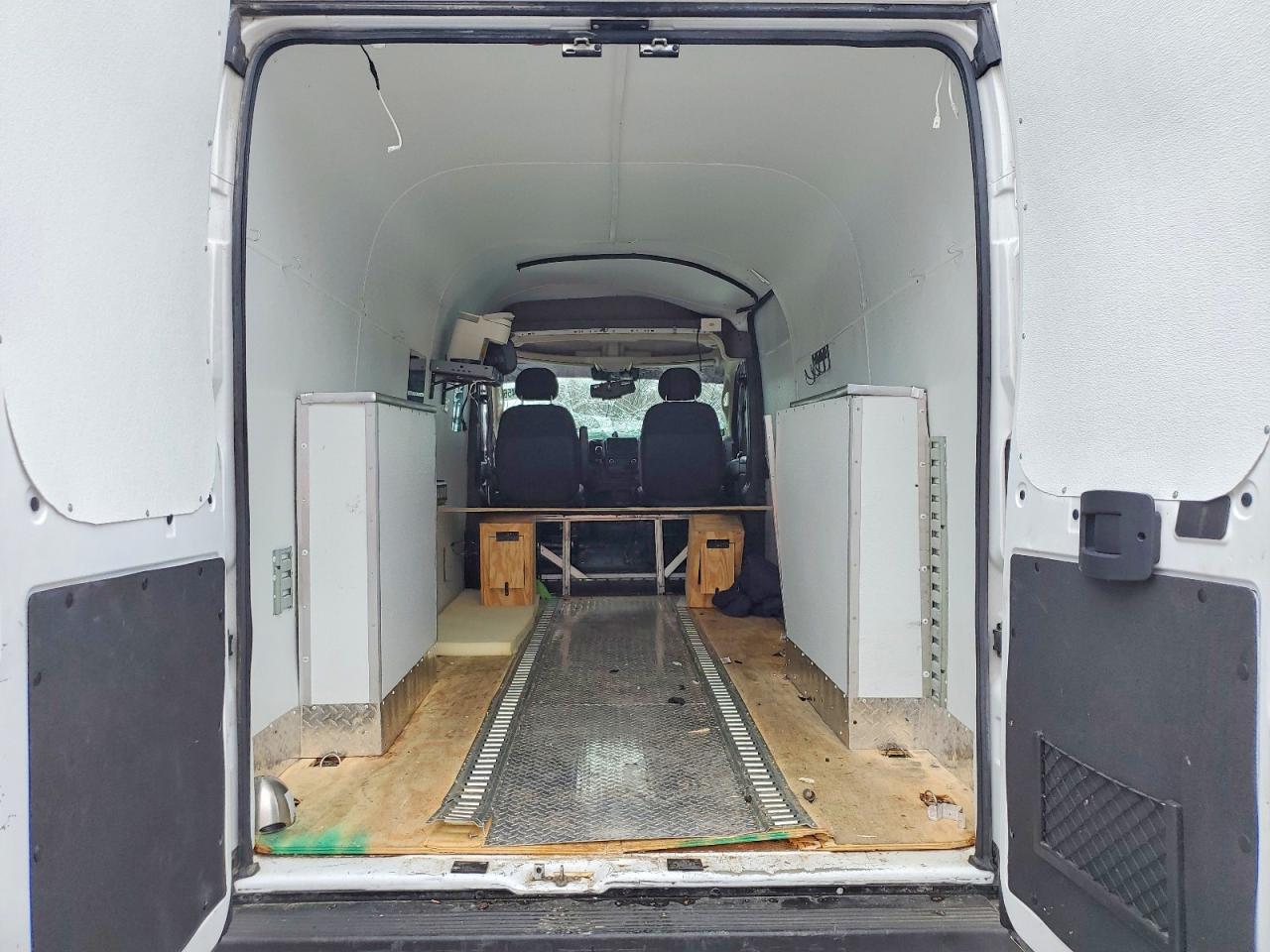 RAM PROMASTER 3500 2023 — 11