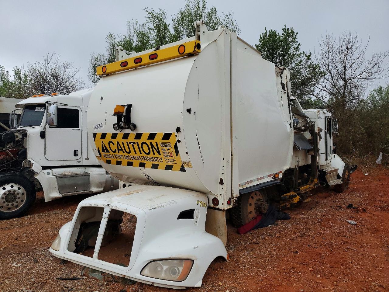 KENWORTH CONSTRUCTION 2019 — 5