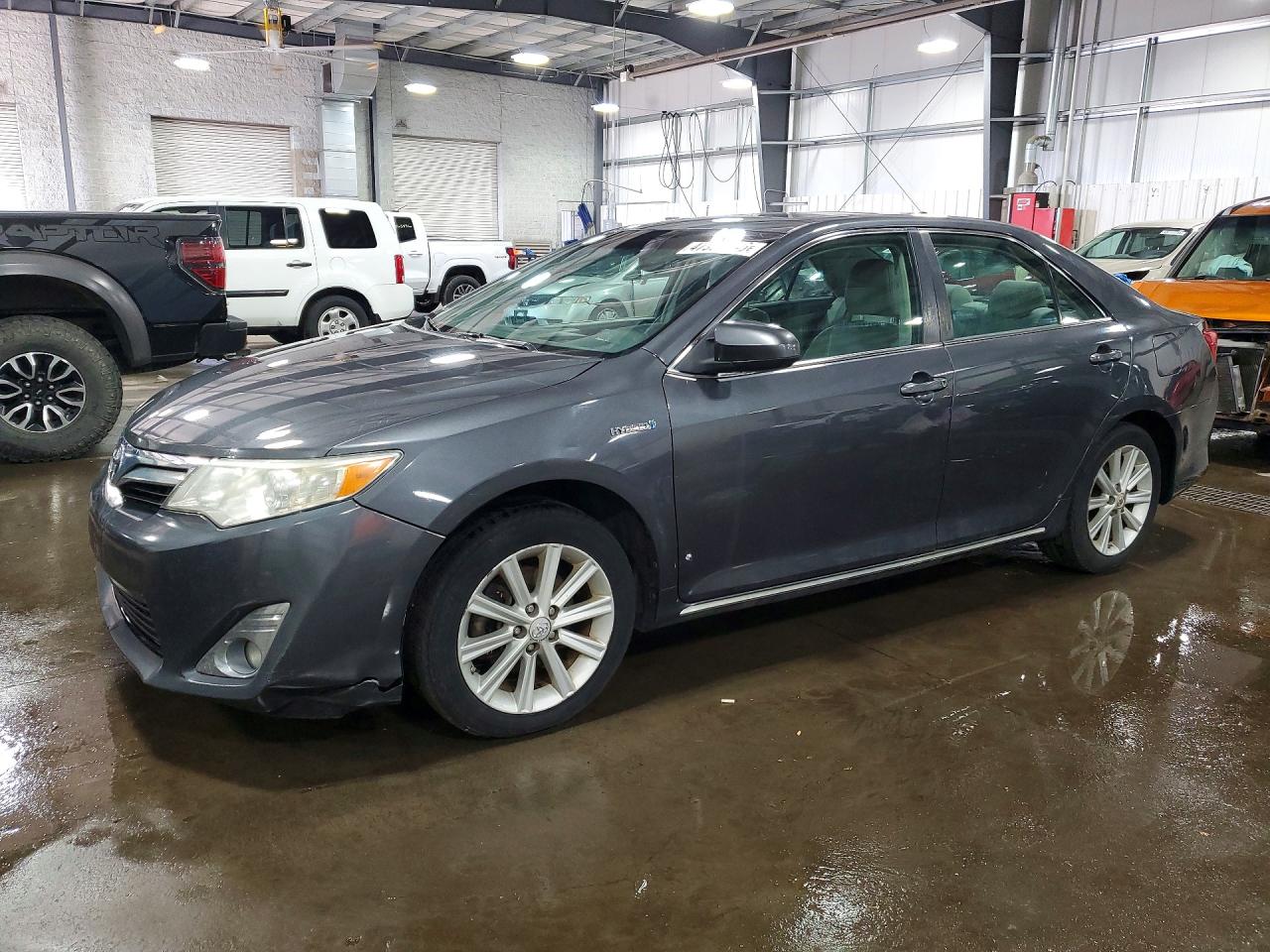 2012 TOYOTA CAMRY HYBRID XLE
