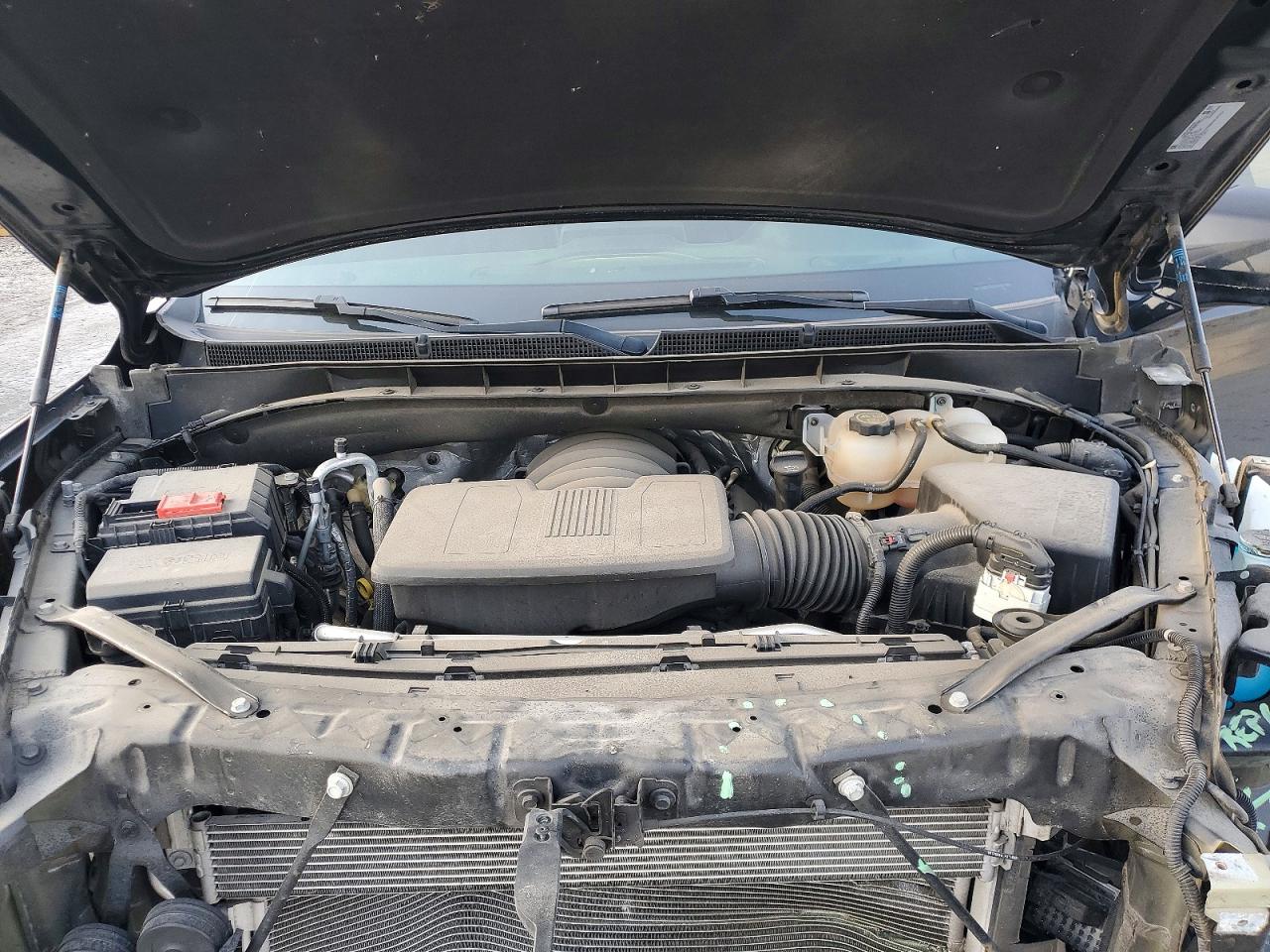 GMC YUKON XL 2023 — 13