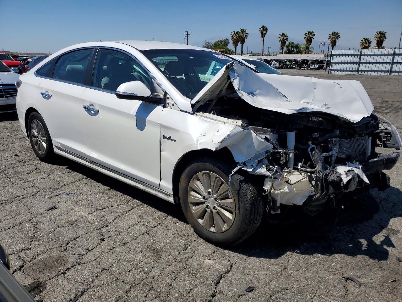 2016 HYUNDAI SONATA HYBRID SE