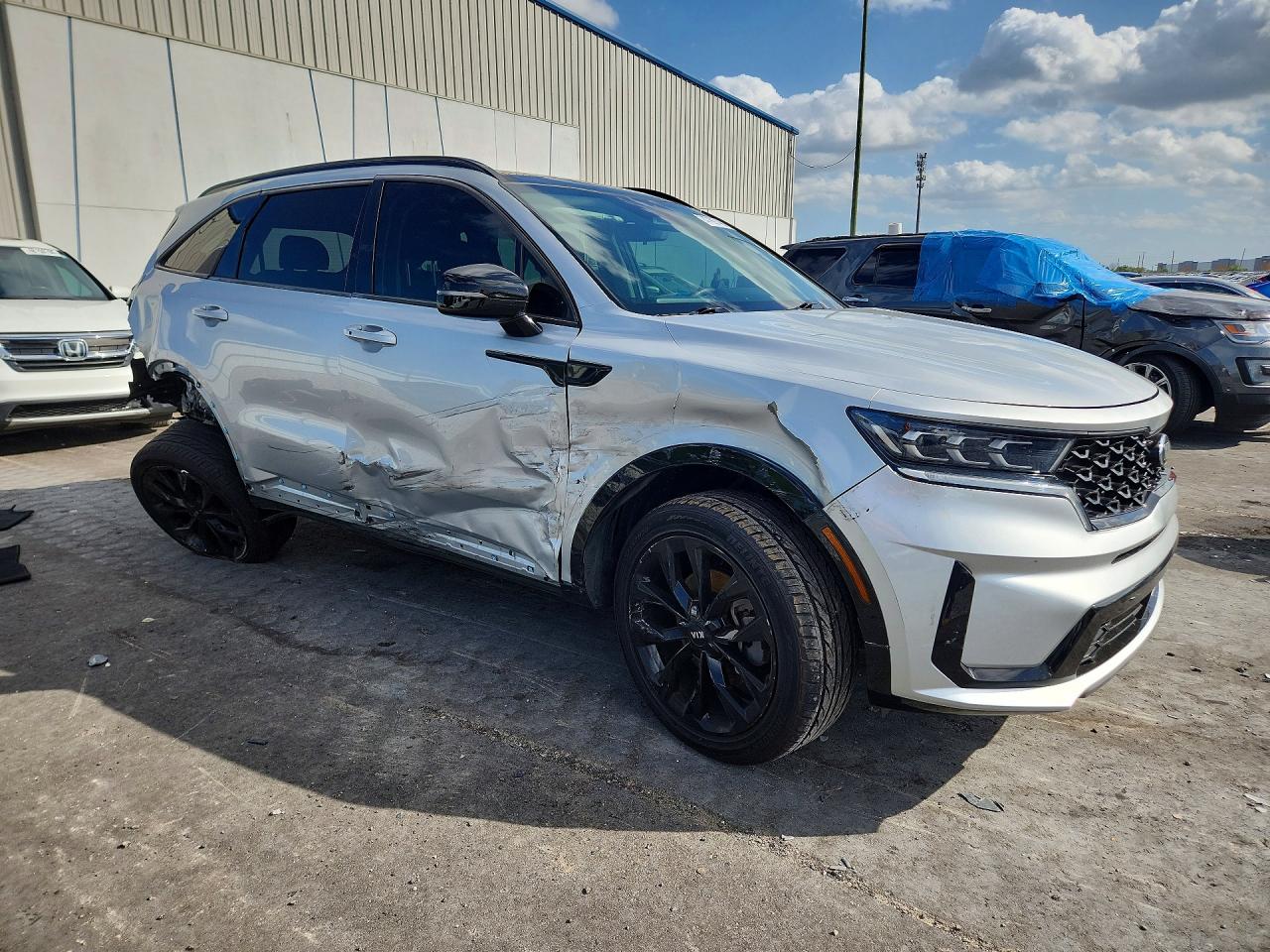 KIA SORENTO 2021 — 5