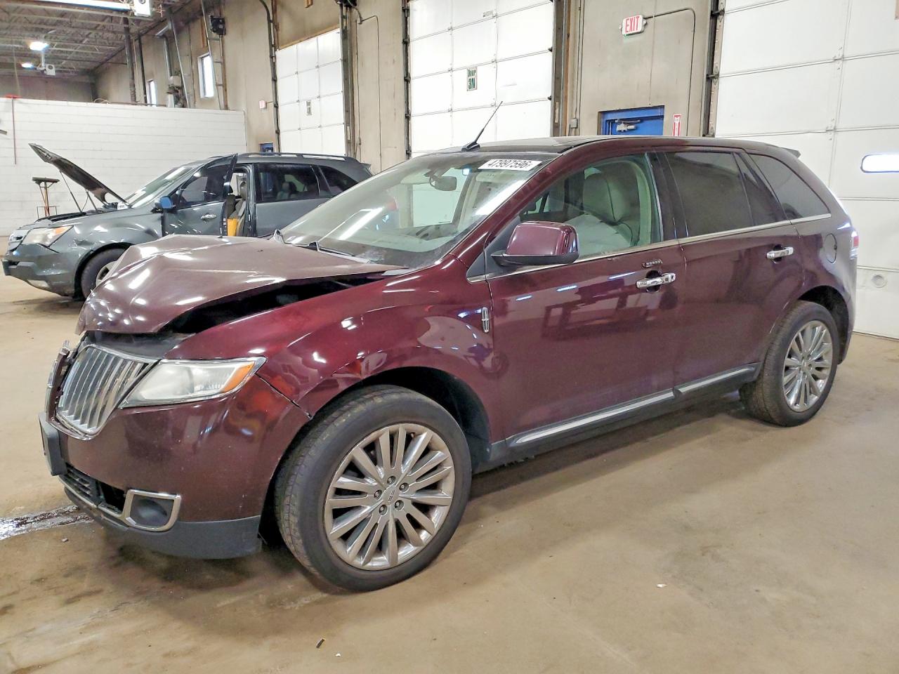 LINCOLN MKX 2011 — 2