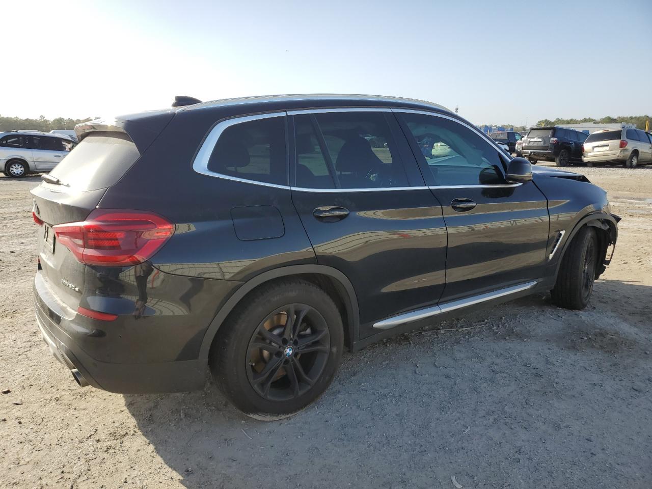 BMW X3 2021 — 4