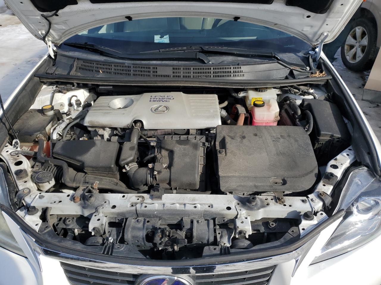 LEXUS CT 200H 2011 — 12