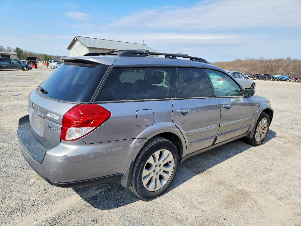 SUBARU OUTBACK 2009 — 4