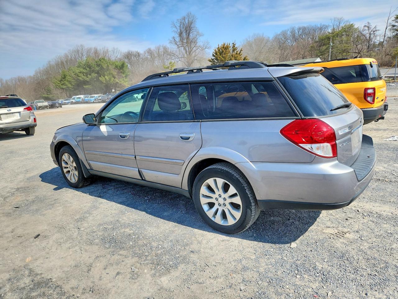 SUBARU OUTBACK 2009 — 3