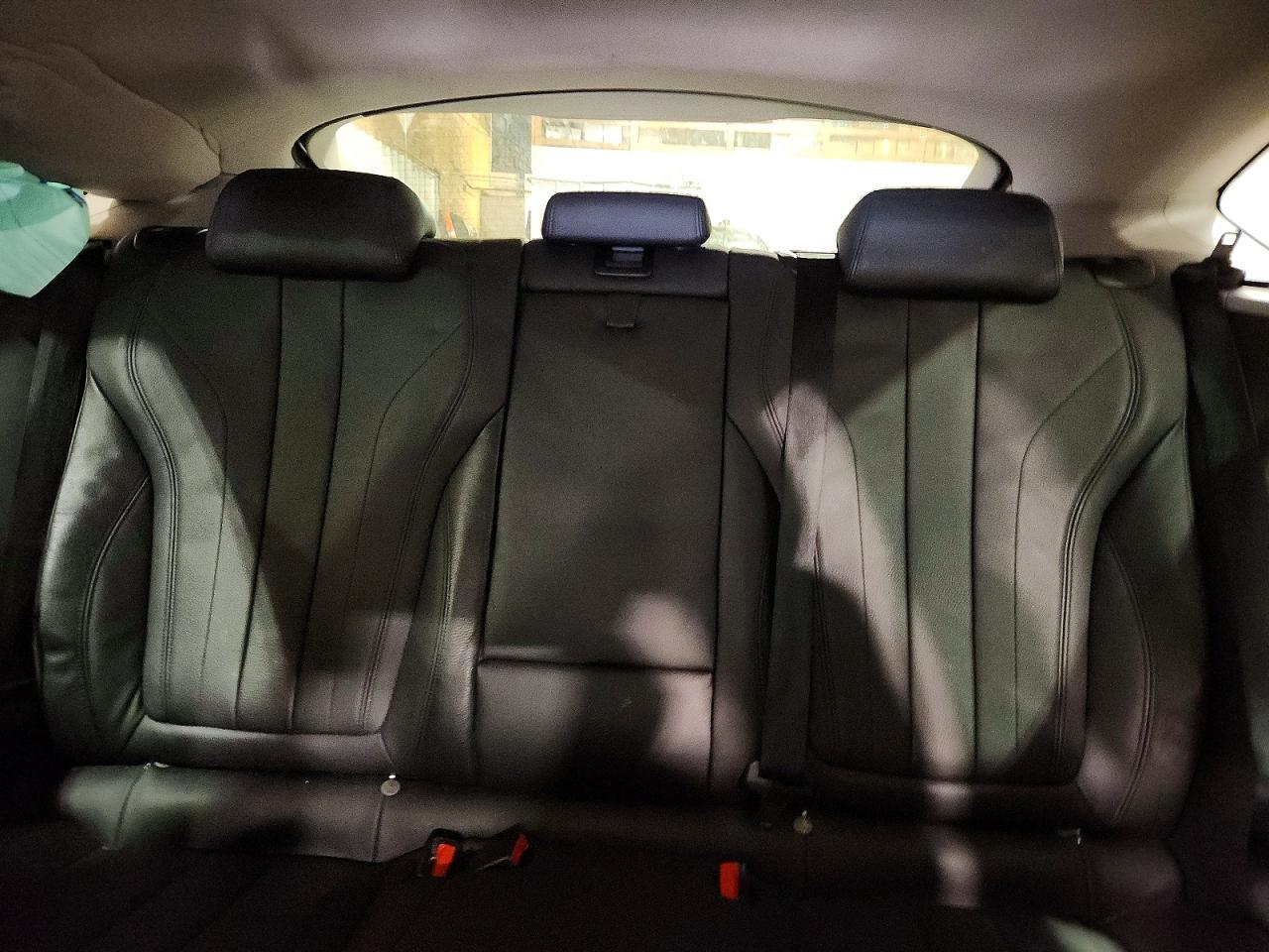 BMW X6 2016 — 11