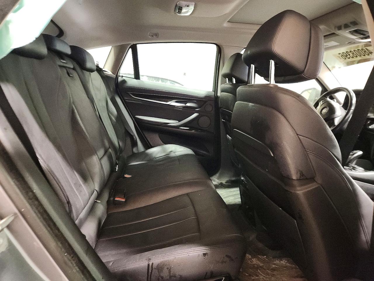 BMW X6 2016 — 12
