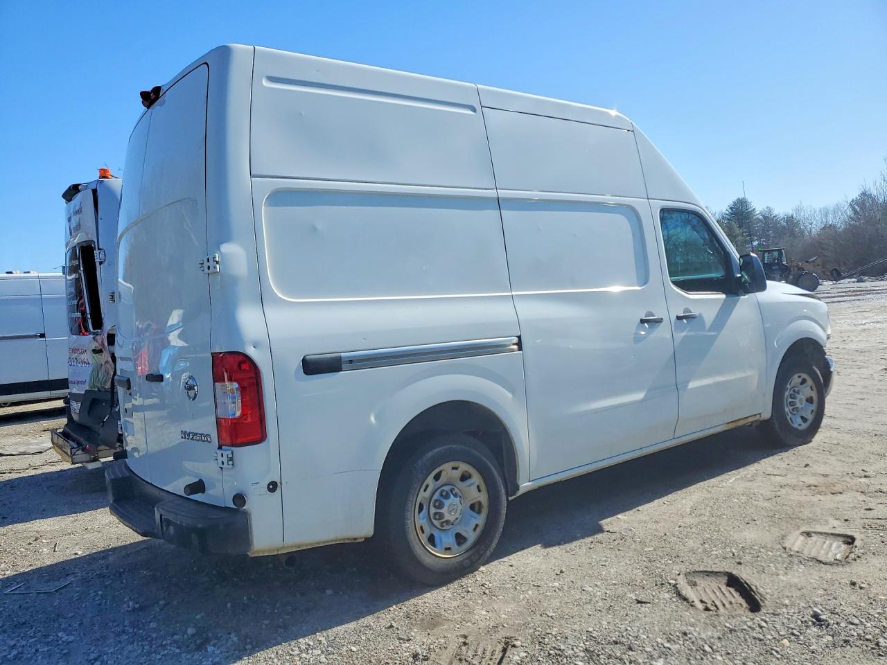 NISSAN NV 2018 — 4