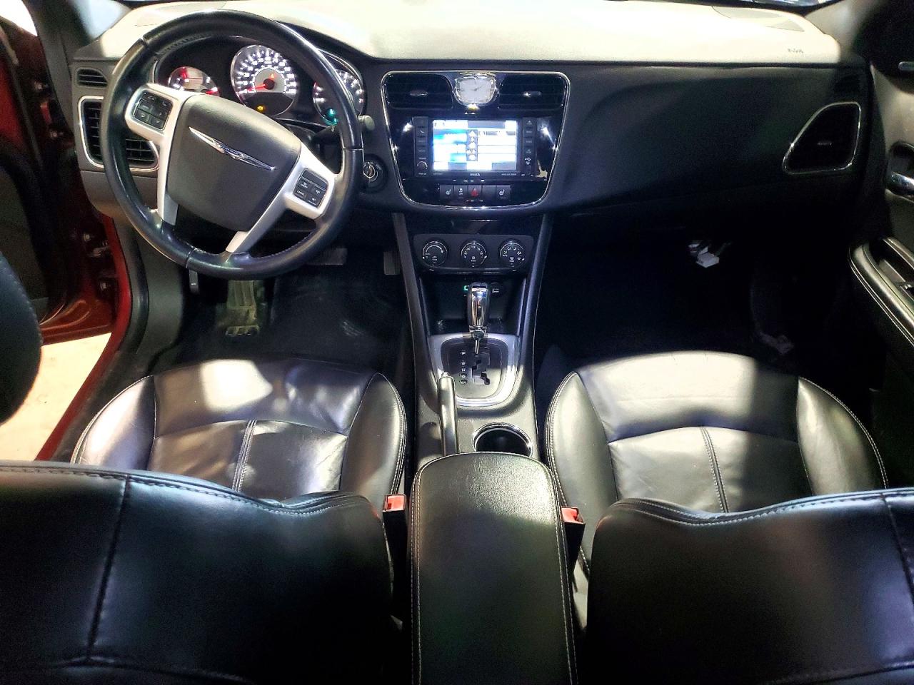 CHRYSLER 200 2014 — 9