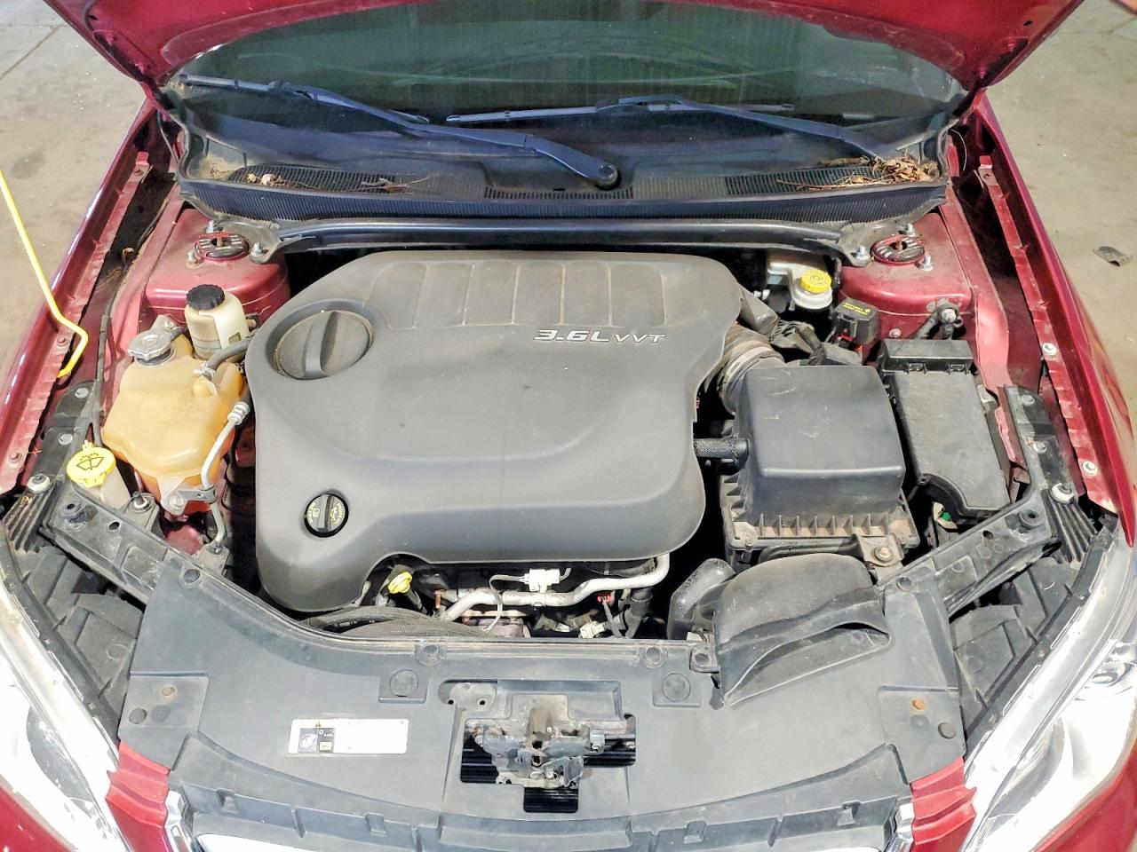 CHRYSLER 200 2014 — 12