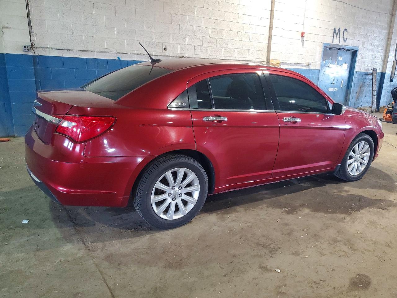 CHRYSLER 200 2014 — 4