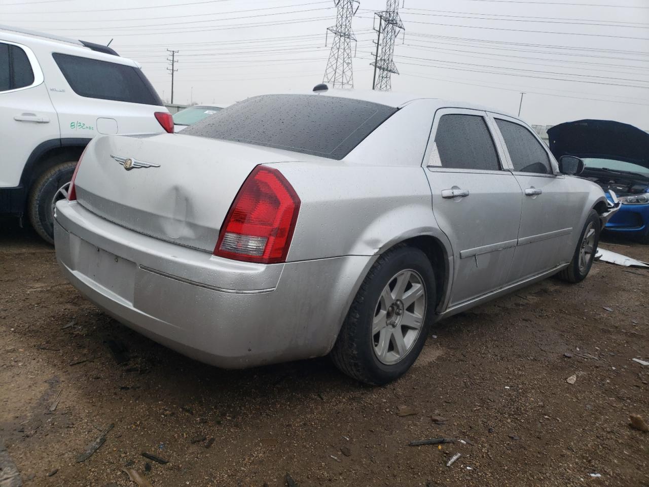 CHRYSLER 300 2005 — 4