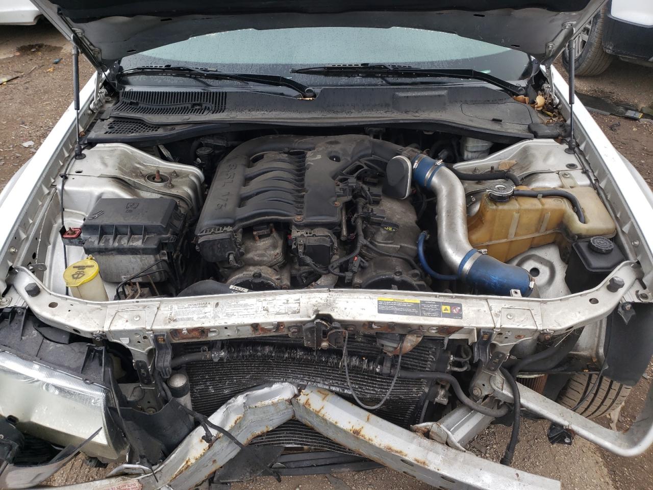 CHRYSLER 300 2005 — 12