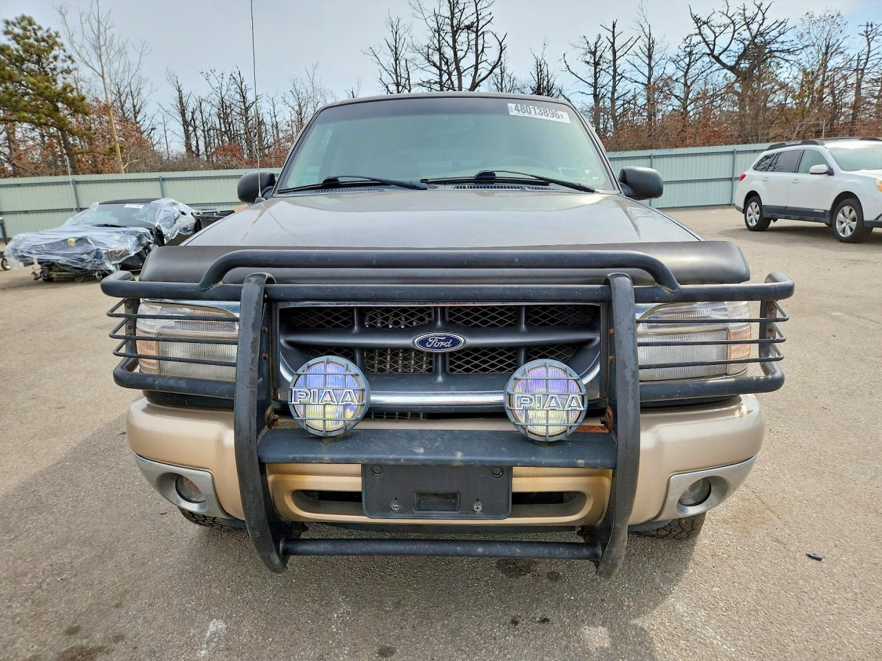 FORD EXPLORER 2000 — 6