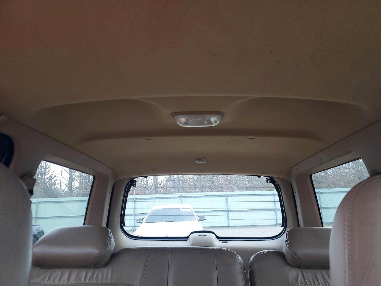 FORD EXPLORER 2000 — 11