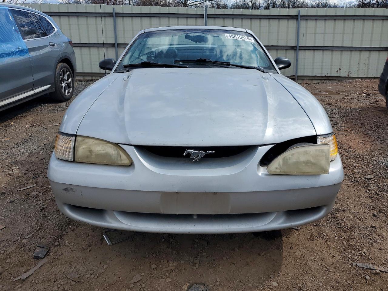 FORD MUSTANG 1998 — 6