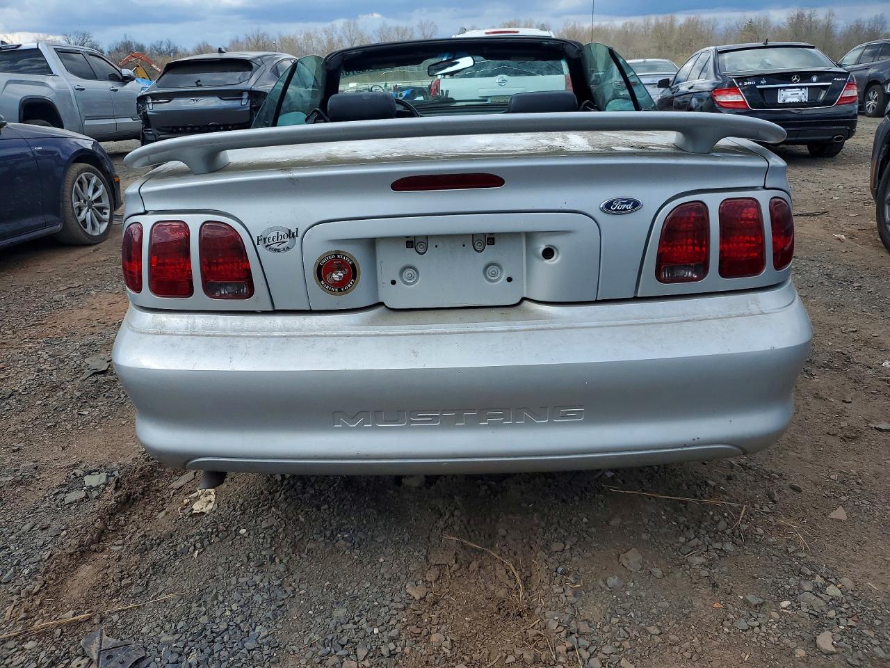 FORD MUSTANG 1998 — 7
