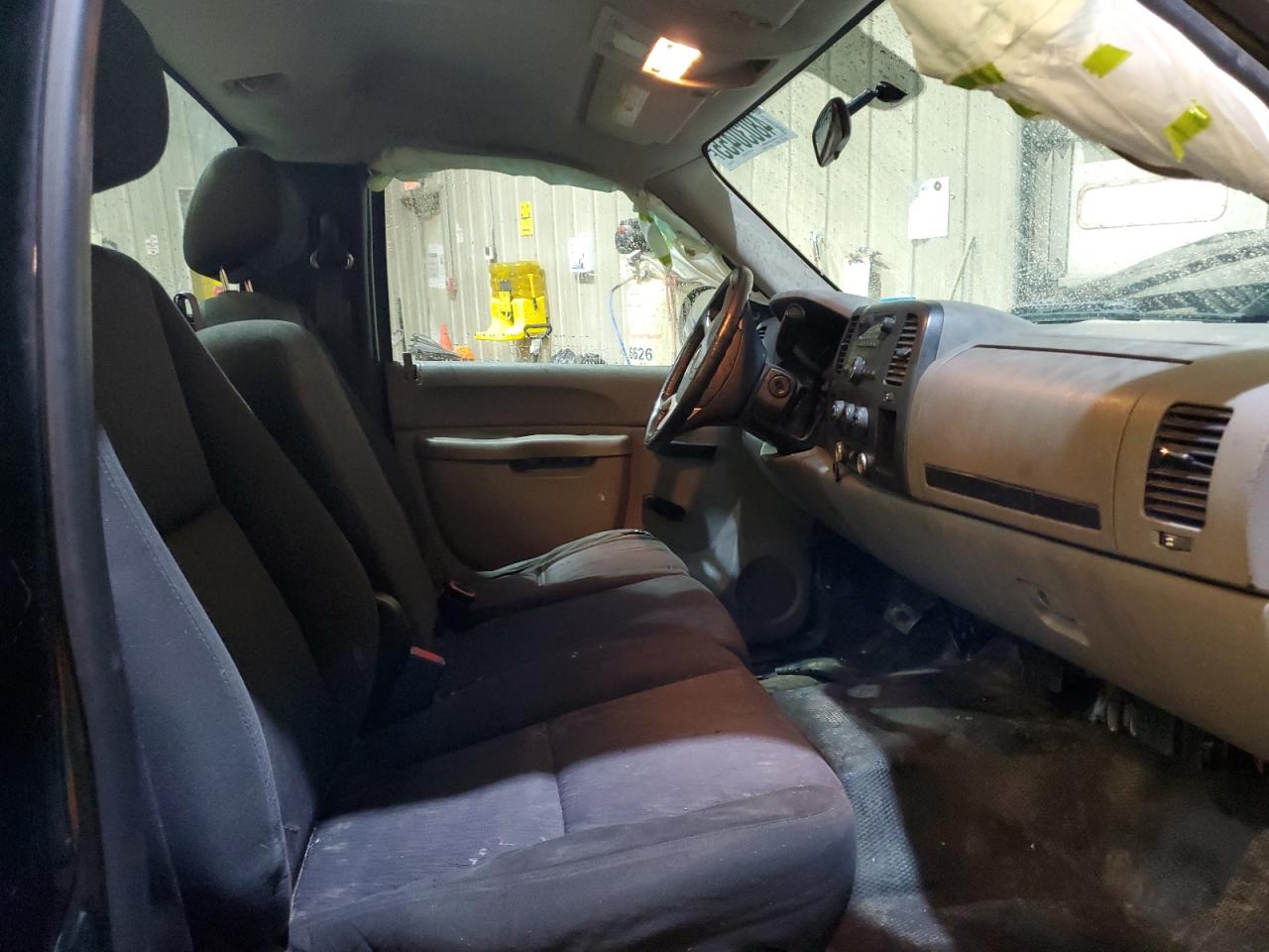 CHEVROLET SILVERADO 2011 — 11