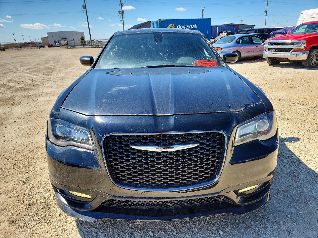 CHRYSLER 300 2017 — 6