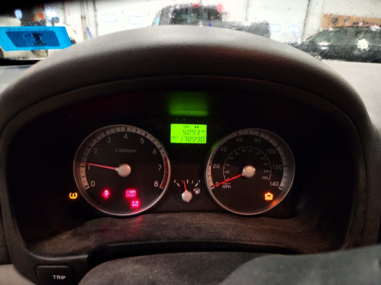 HYUNDAI ACCENT 2009 — 10