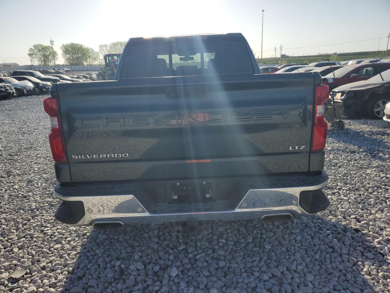 CHEVROLET SILVERADO 2021 — 7
