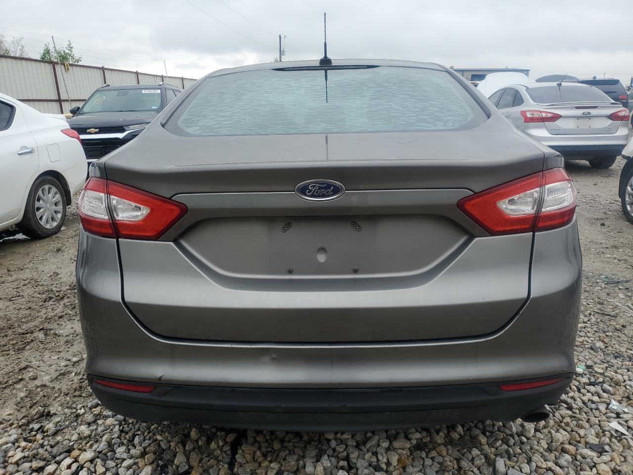 FORD FUSION 2013 — 7