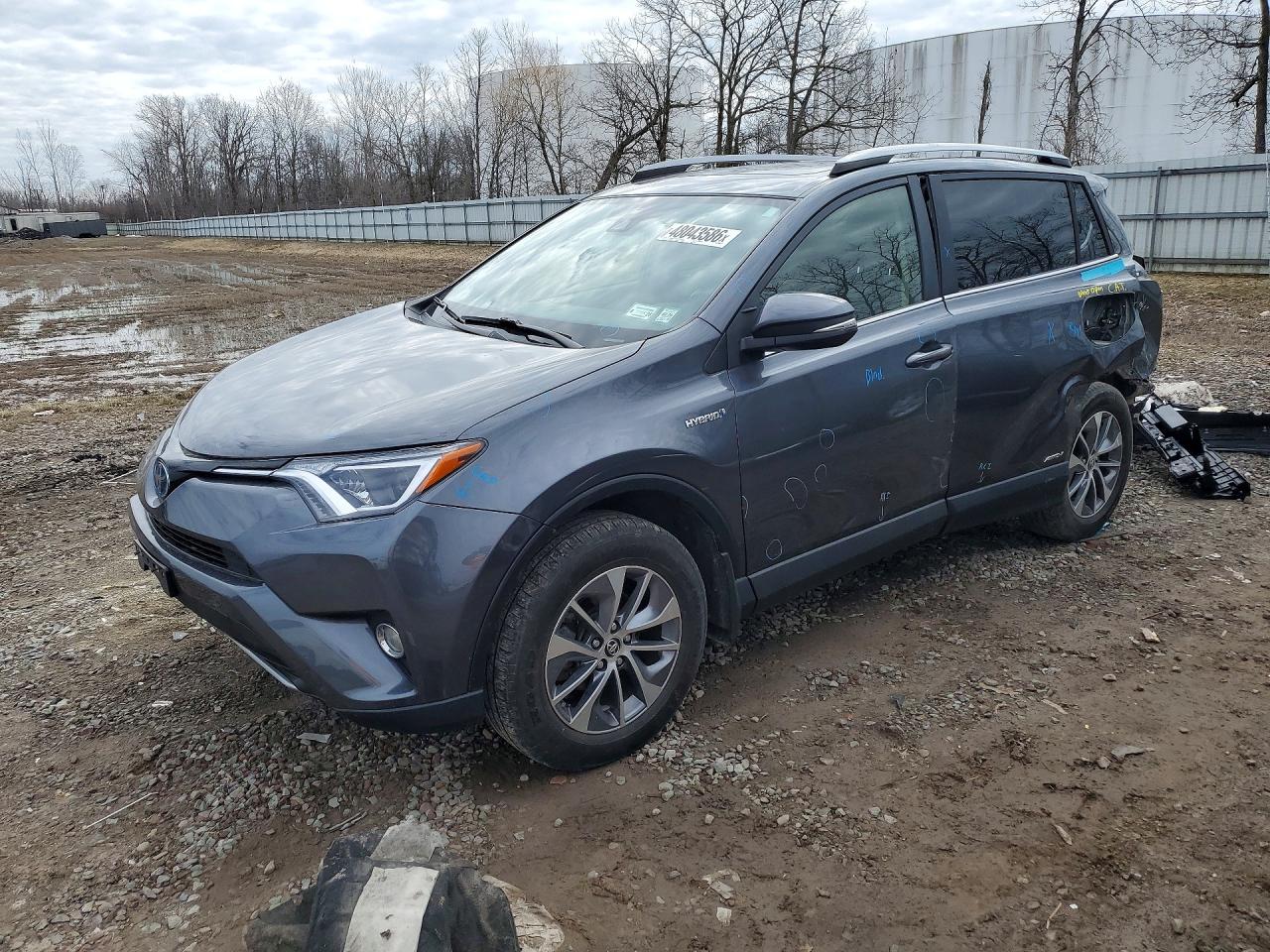 2017 TOYOTA RAV4 HYBRID XLE