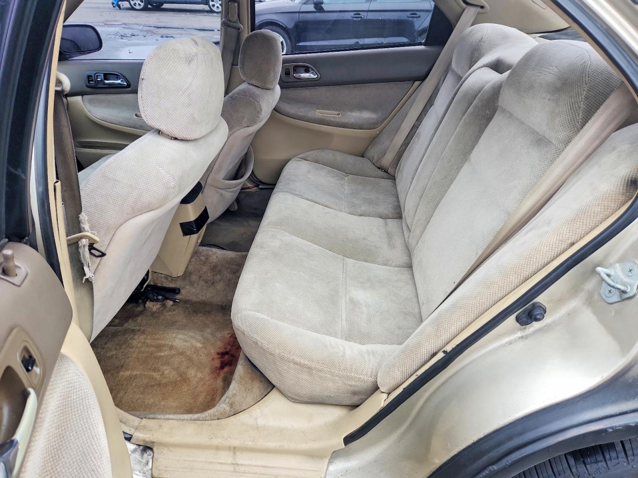 HONDA ACCORD 1995 — 11