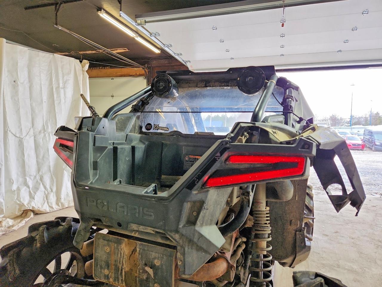 POLARIS RZR 2022 — 7