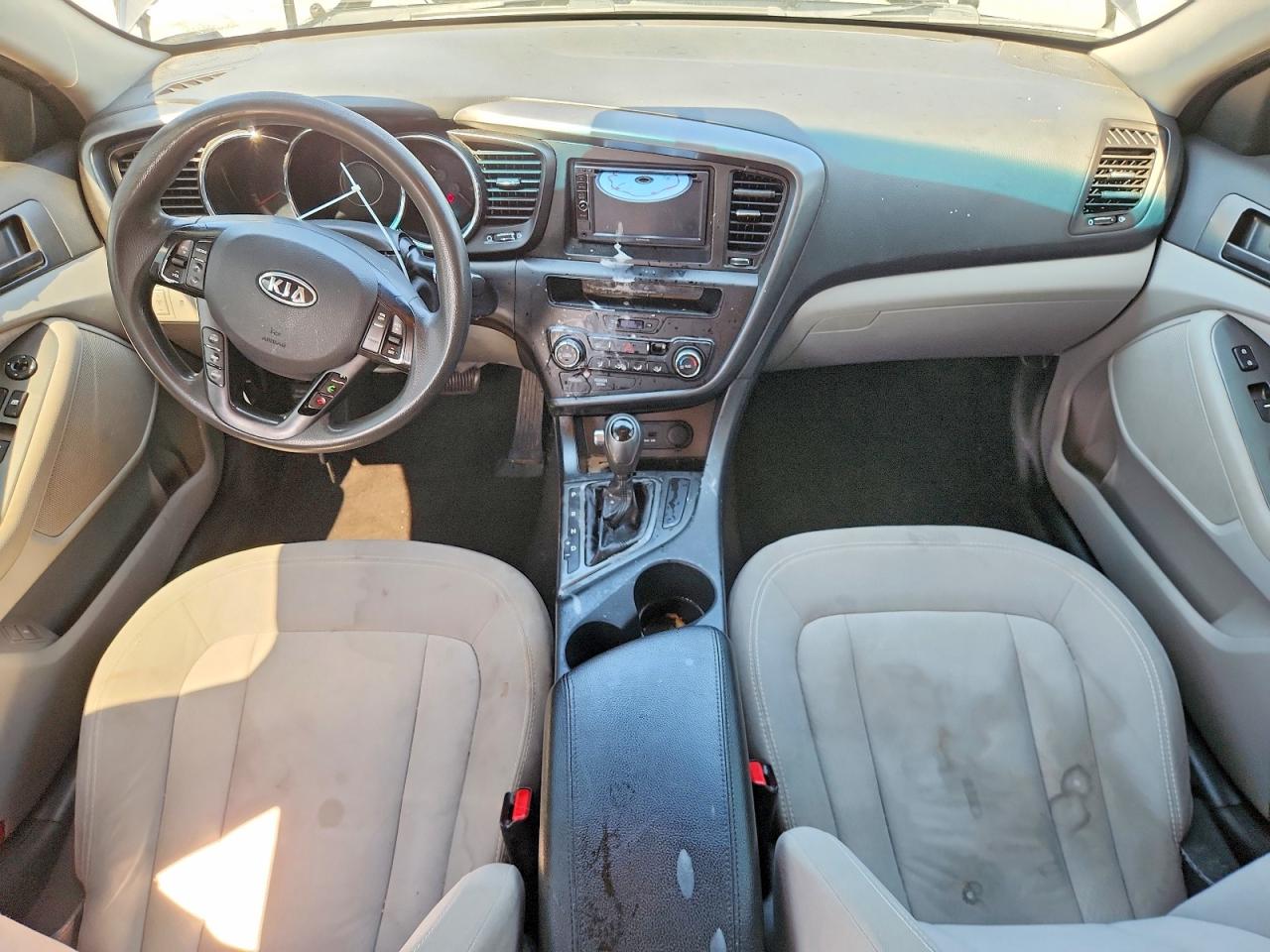 KIA OPTIMA 2011 — 9