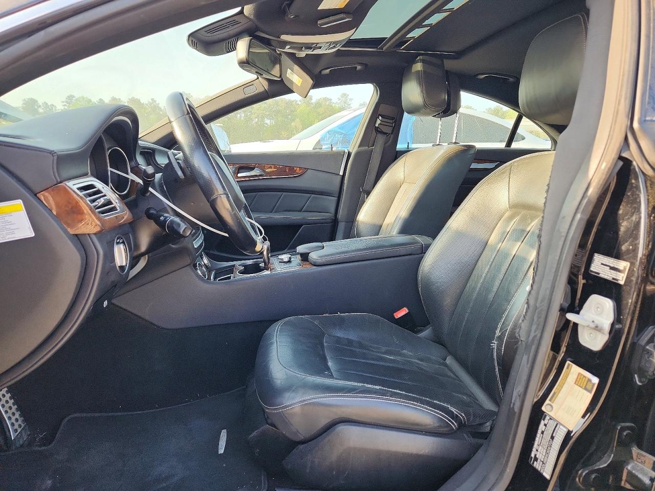 MERCEDES-BENZ CLS 2012 — 8