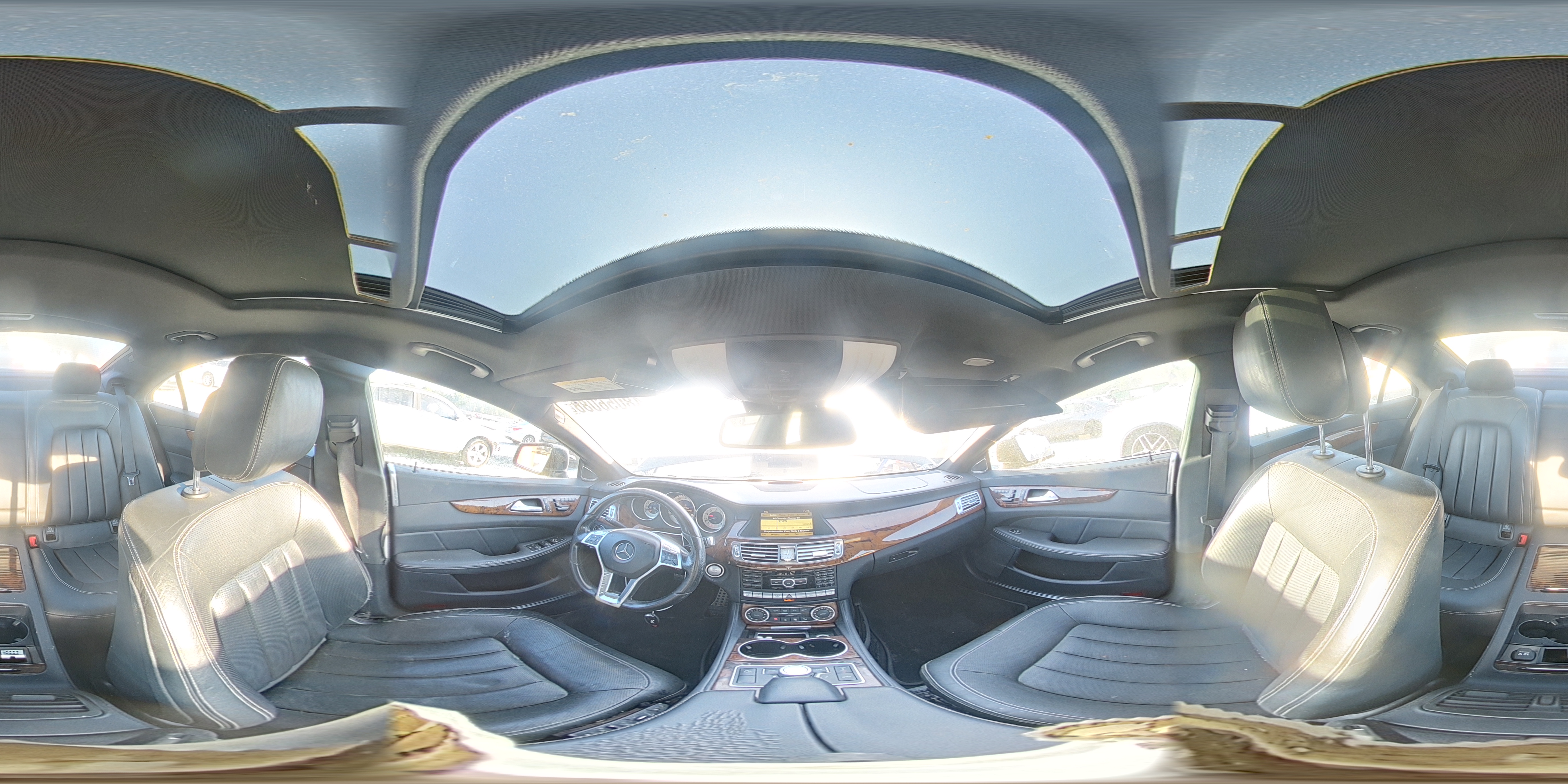 MERCEDES-BENZ CLS 2012 — 14