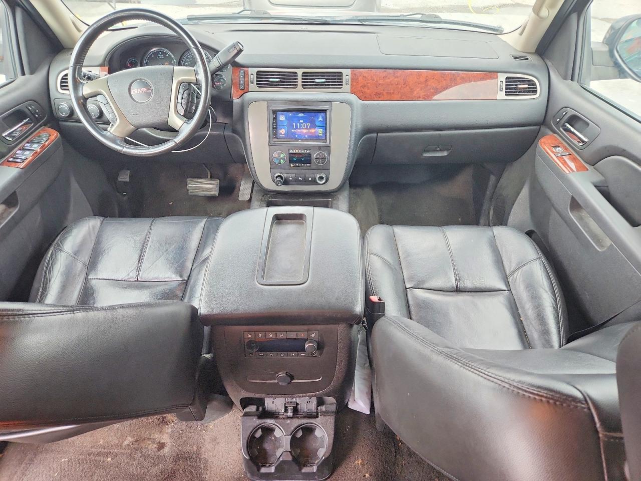 GMC YUKON 2010 — 9