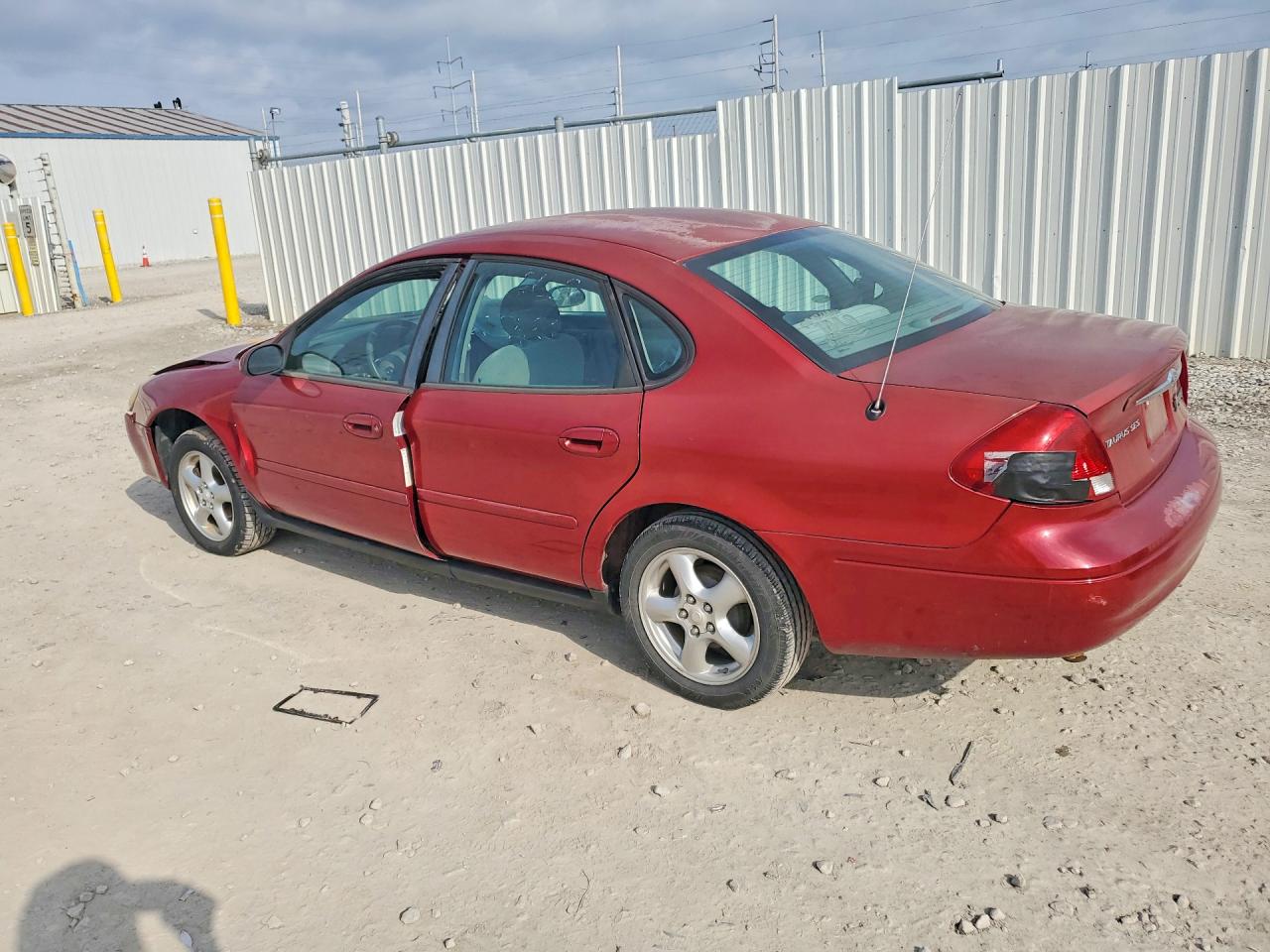 FORD TAURUS 2002 — 3