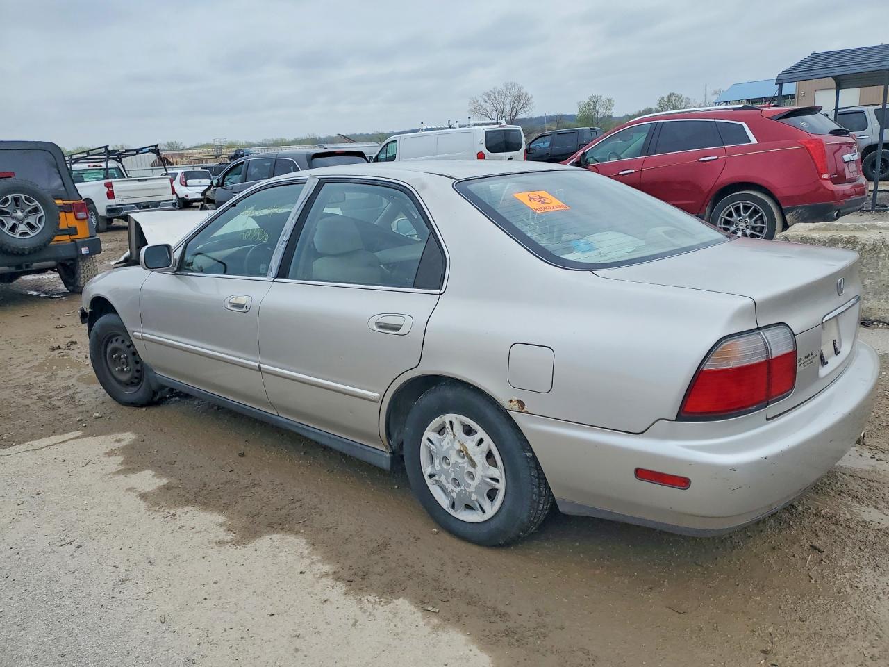 HONDA ACCORD 1996 — 3