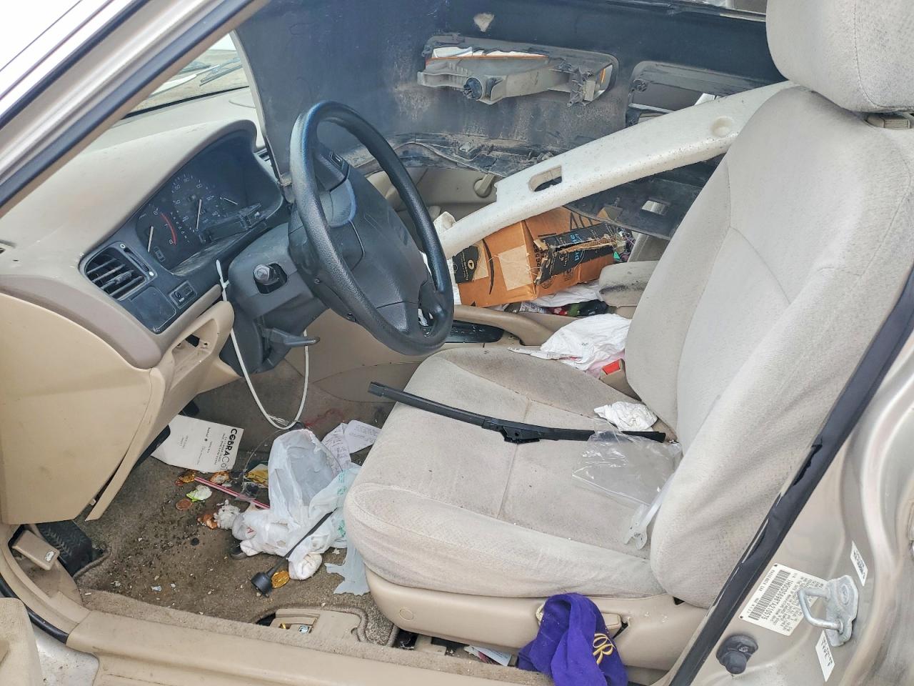 HONDA ACCORD 1996 — 8