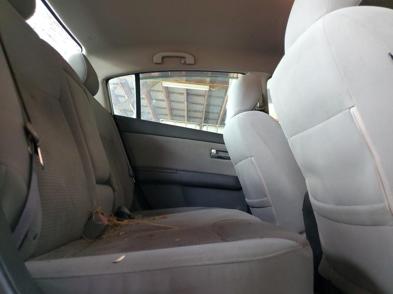 NISSAN SENTRA 2010 — 11