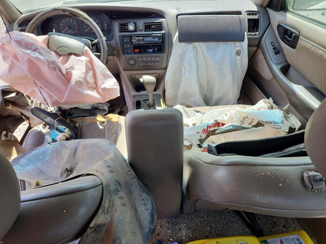 TOYOTA AVALON 1997 — 9